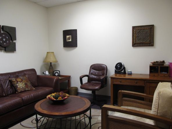 Suite 204C/D